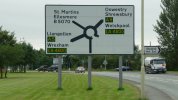 Gledrid_Roundabout_sign.JPG