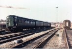 BJ-Clapham Junction. 4 COR 3142 approaching plat 17, hauled by 73128. 5-9-86.jpg