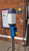harlington_station_new_validator.jpg