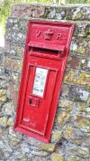 V wall Bosham.jpg