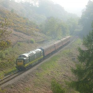 Deltic 9 passes Water Ark