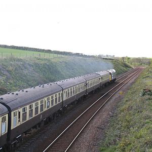 40 145 powers towards Bodmin, passing Dobwalls