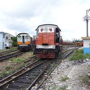 Shunting at the freight yard in Havana