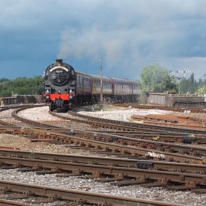 76079 on way down the cambrian 2009
