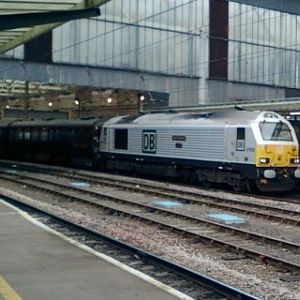 DB 67 67029 'royal dimond with 67 67026 dimond jubilee at the rear working the royal train (25/10/12)