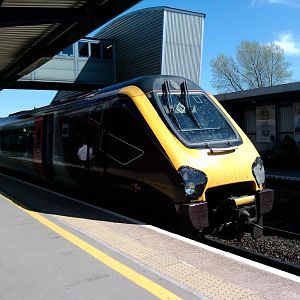 Cross Country Class 220 at Bristol Parkway, 06.05.2013