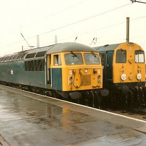 56072