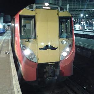 Mustached 458021 @ Waterloo 458008 rear unit.Probably coming near to one of my last 458/0 workings.Would guess that is the 2150 Reading...
Worked sam