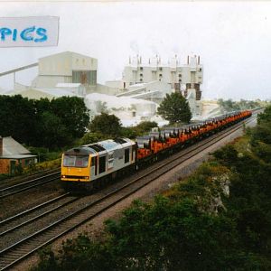 60075 in part "Load Haul" livery