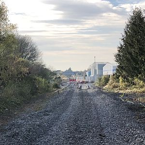 Jarvis Lane crossing looking towards Bicester Village