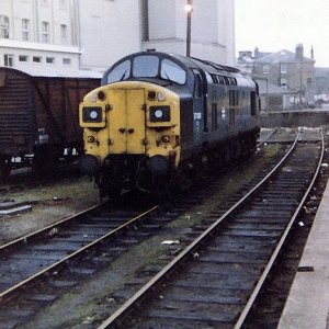 37088_CB_170483.jpg