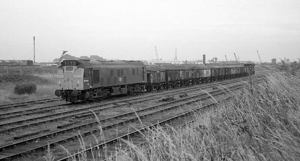 25044wyredock74