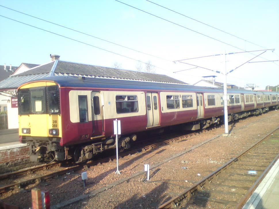 318 252 at Lanark