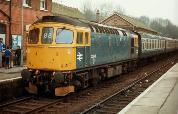33046 @ Uckfield