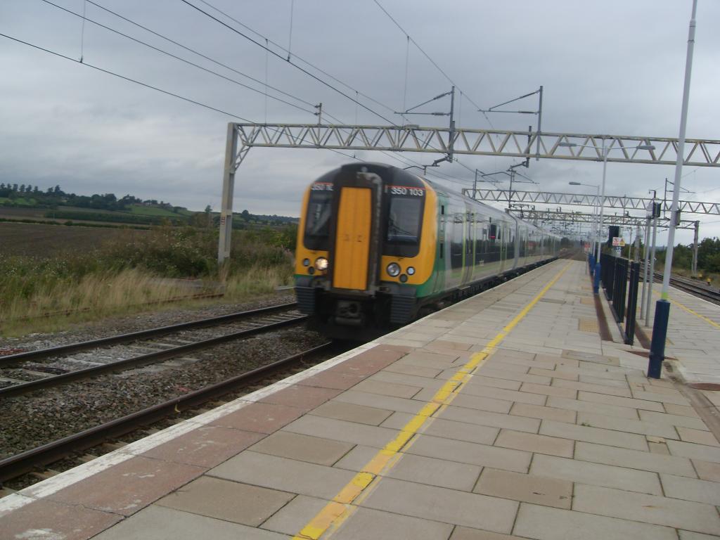 350 through Cheddington