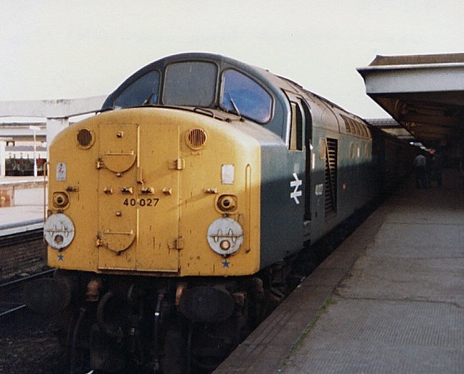 40027_DY_090582.jpg