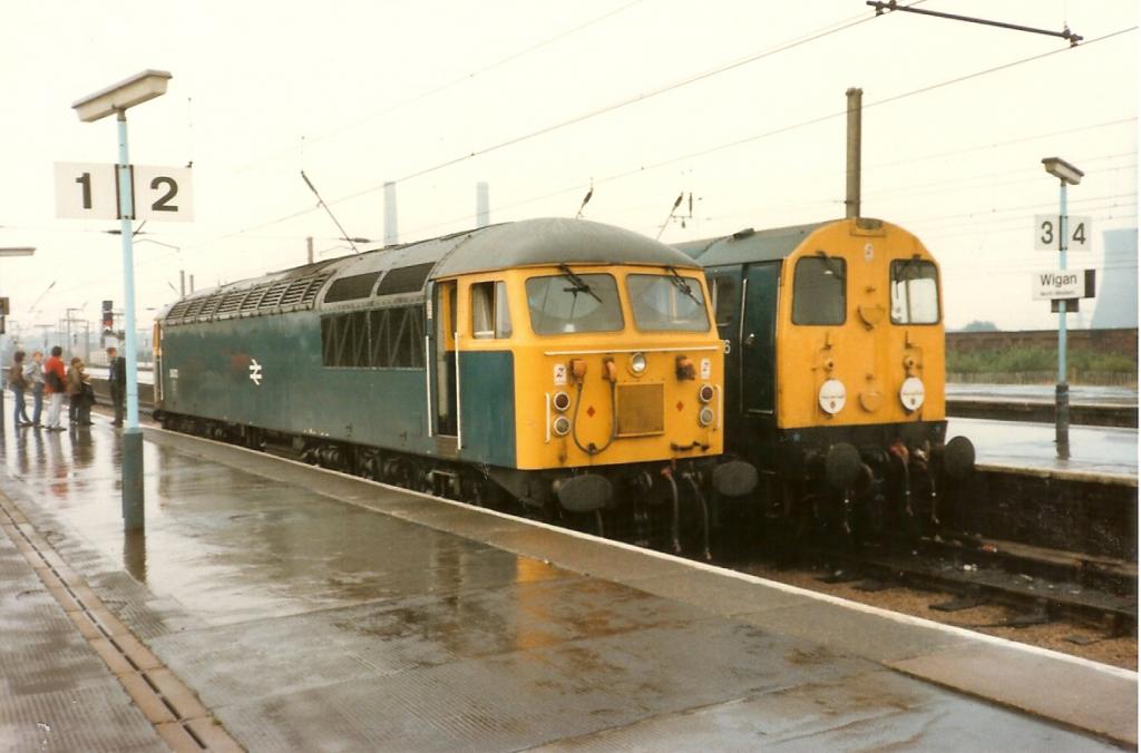 56072