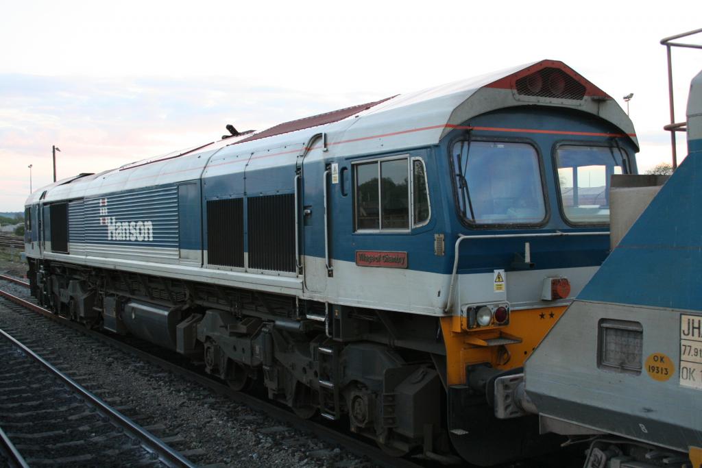 59 102