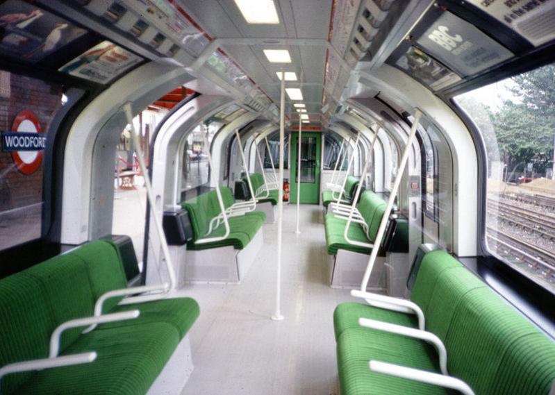 800px 1986 Prototype Green Inside