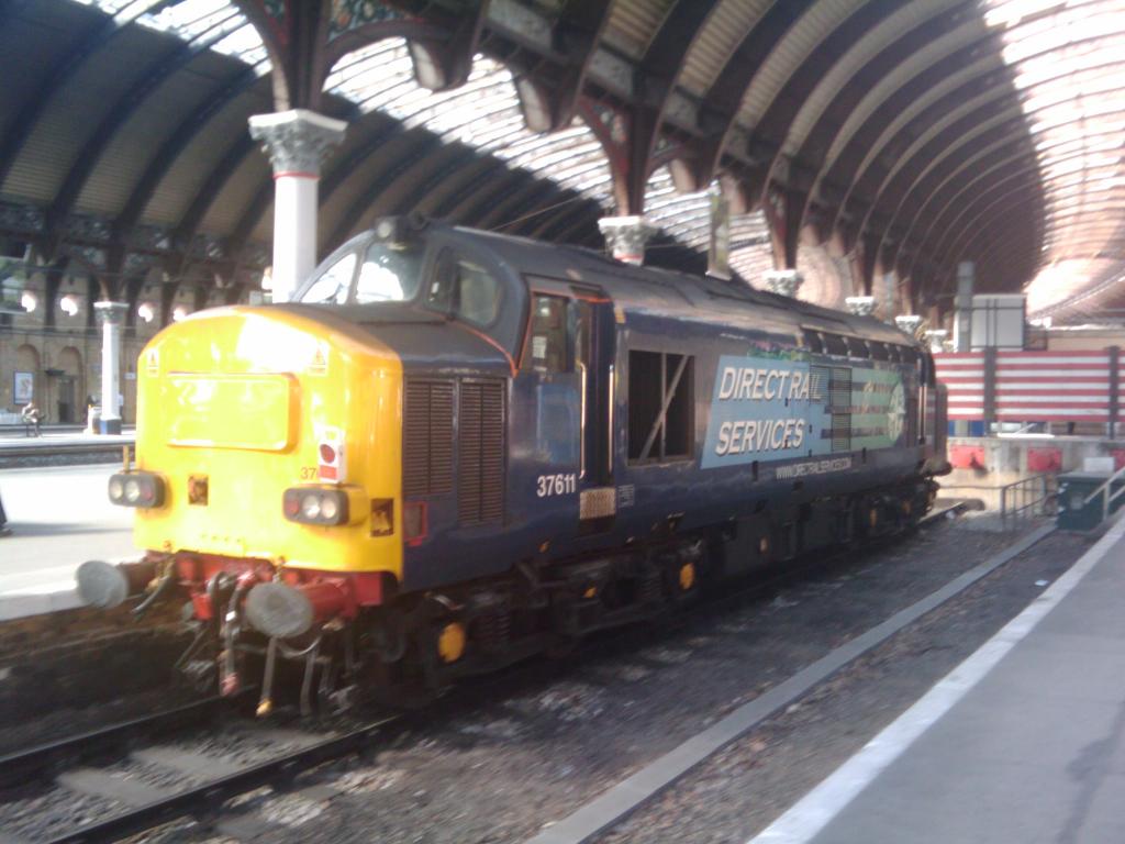 Class 37 '37611'