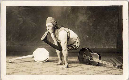contortionist body flexability vintage1