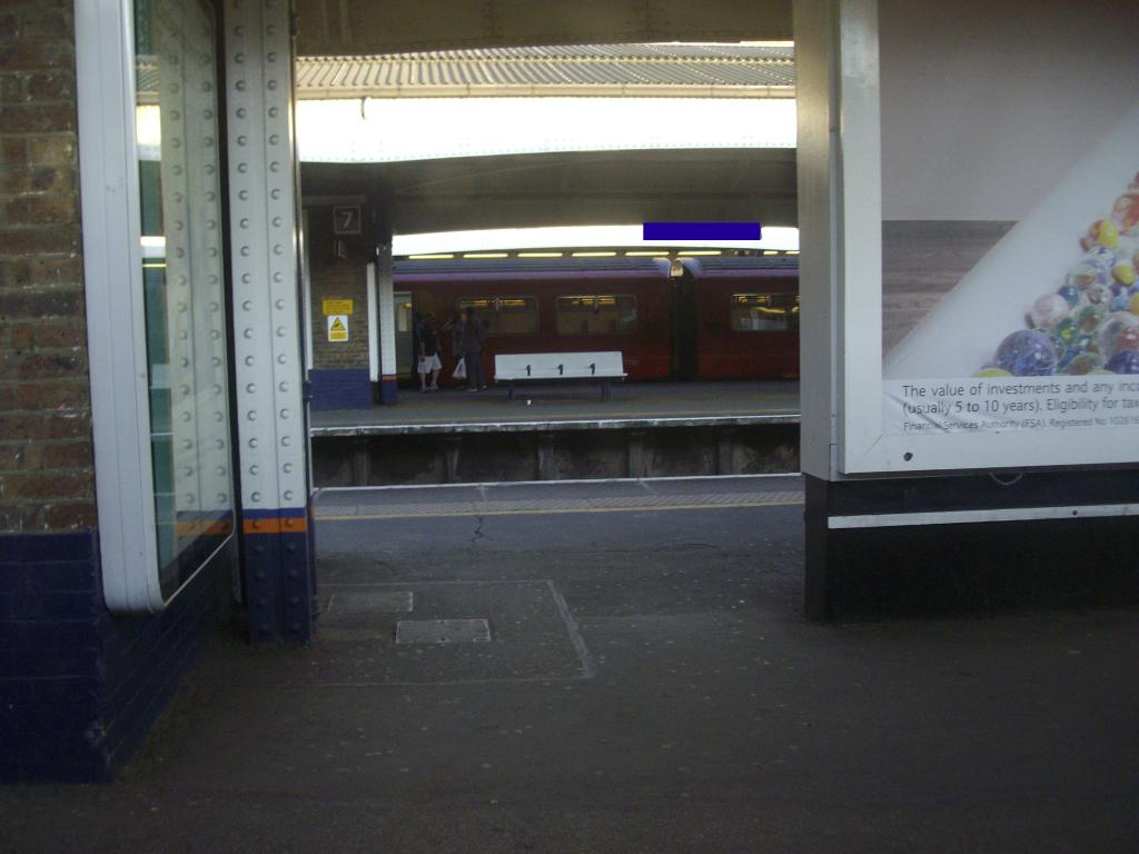 Guess Station 10