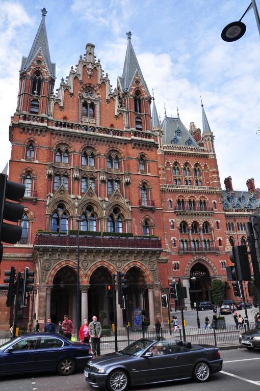 St Pancras Station