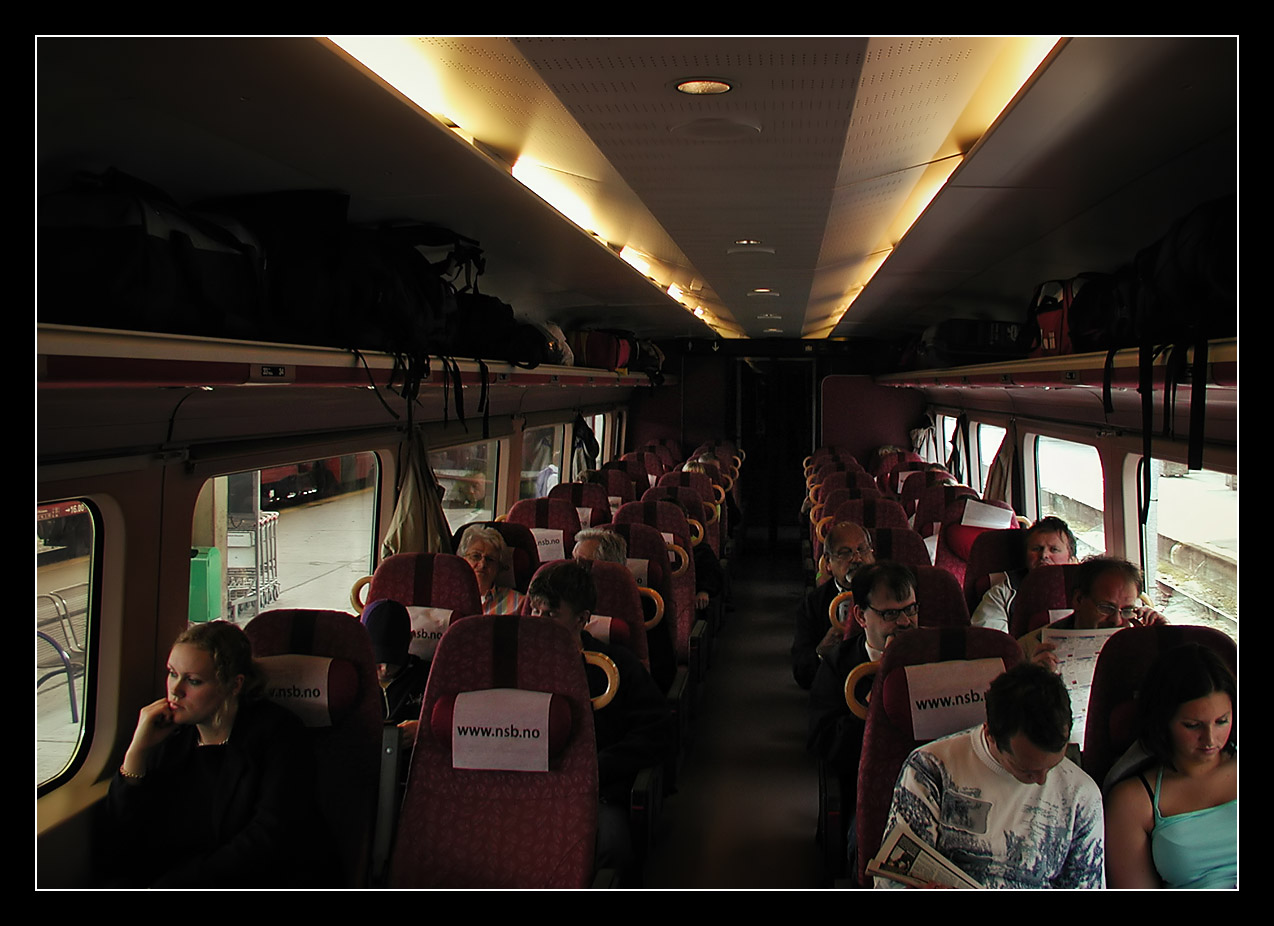 sca041102.jpg