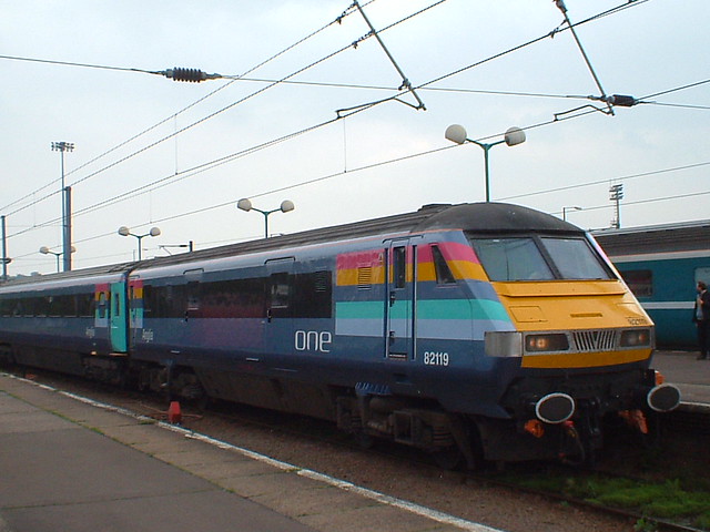 4451325244_6cd3795bb9_z.jpg